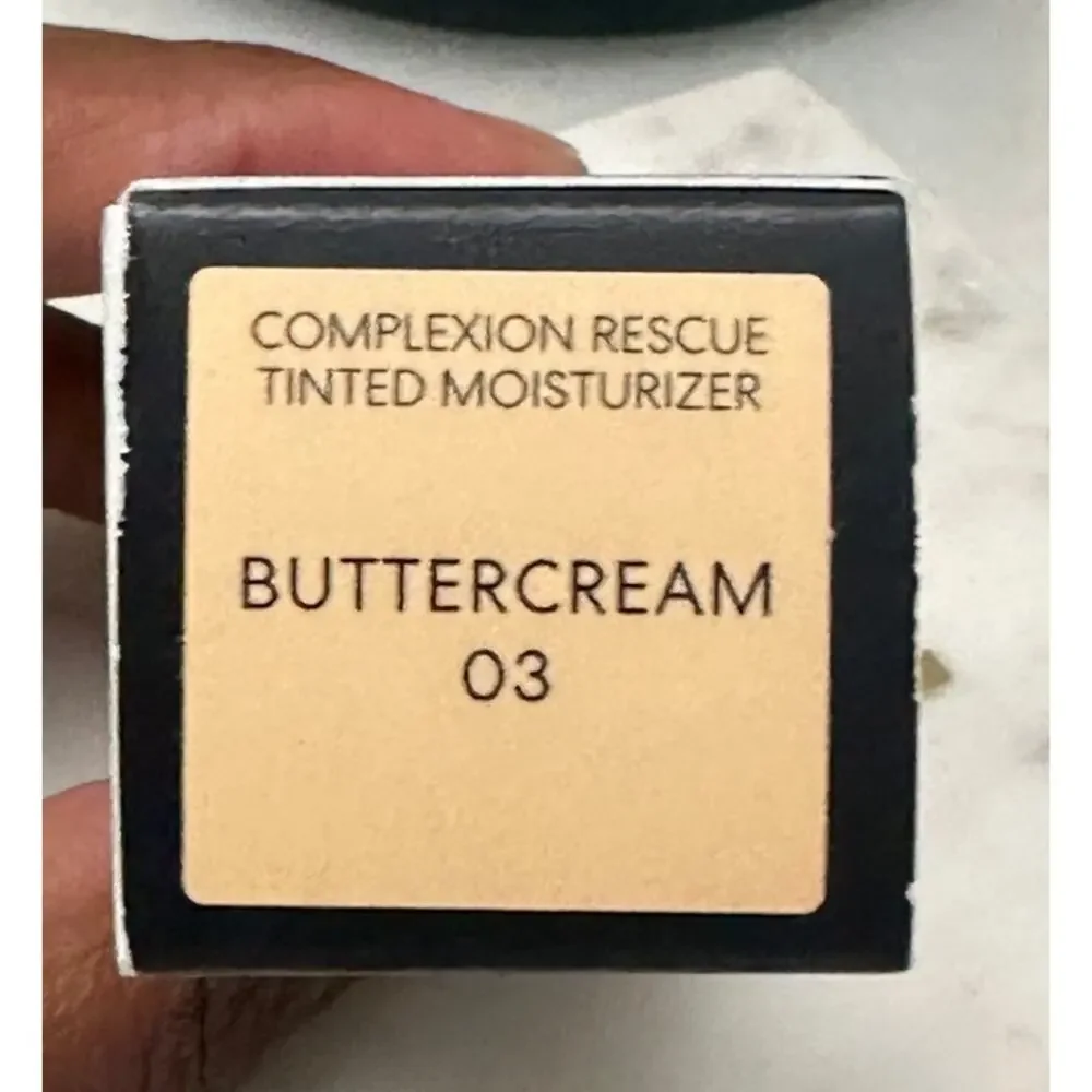 BareMinerals Complexion Rescue Matte Tinted Moisturizer Buttercream 03 SPF30